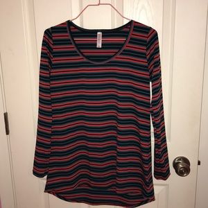 LuLaRoe XS Lynnae 💙❤️🖤